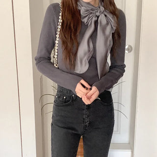 Ribbon tie knit