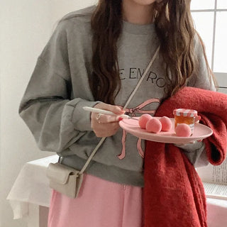 Ribbon print sweatshirt