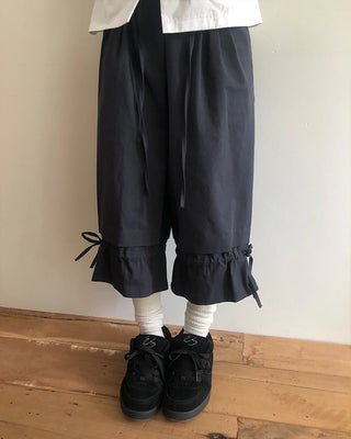 String Capri Pants