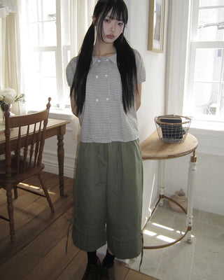 String Capri Pants