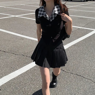 Preppy look pleated mini A-line pleated skirt