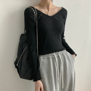 Ribbed V-neck cropped long-sleeve T-shirt