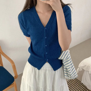 Bouclé knit cardigan