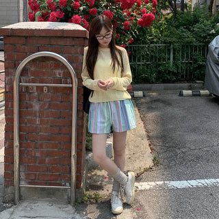 Striped Border Elastic Waist Half Pants