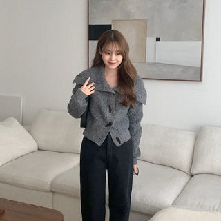 Wool high-neck duffel cardigan
