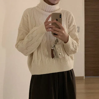 Cable turtleneck knit