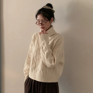 Cable turtleneck knit