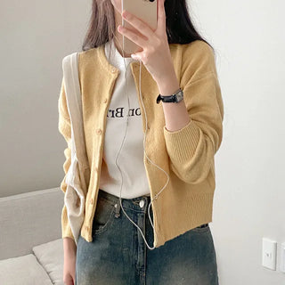 Long-sleeved, round-neck, loose-fitting short knit cardigan