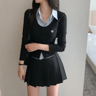 [One-piece] Striped Shirt Layered Knit
