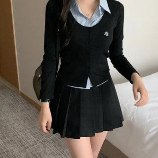 [One-piece] Striped Shirt Layered Knit