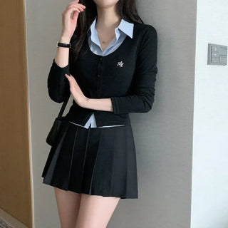 [One-piece] Striped Shirt Layered Knit