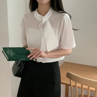 Guest Look Short-Sleeved Tie Ribbon Puff Sleeve White Blouse
