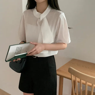 Guest Look Short-Sleeved Tie Ribbon Puff Sleeve White Blouse