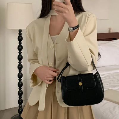 Scarf-lined, collarless, short V-neck jacket