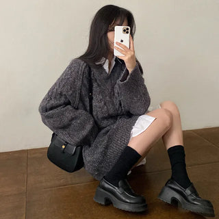 Oversized Twist Long V-Neck Knit