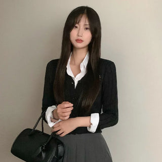 V-neck stitched knit cardigan