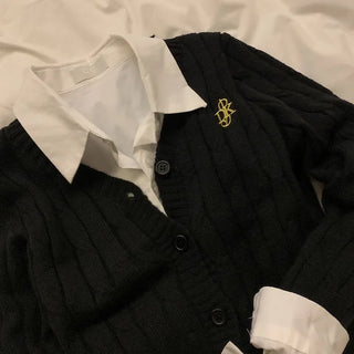 V-neck stitched knit cardigan