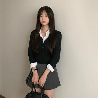 V-neck stitched knit cardigan
