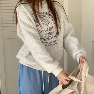 Fleece-lined sweatshirt with rabbit stitching