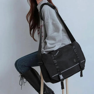 Mash Zipper Crossback