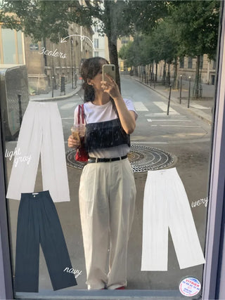 Semi-wide pleated chino pants