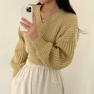 Cropped Loose Fit Openwork Puff V-Neck Knit
