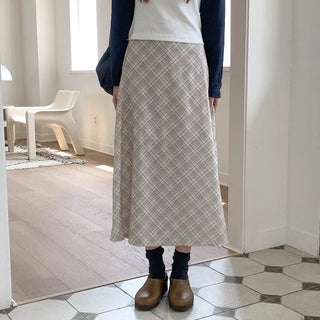 Checked chiffon long skirt