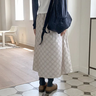 Checked chiffon long skirt
