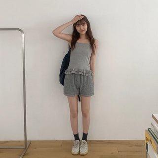 Flower elastic shorts