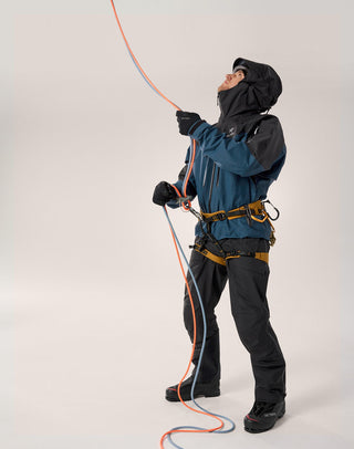 [arcteryx] Alpha SV Jacket for Men - Sea Salt / Black
