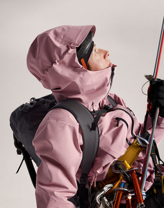 [arcteryx] Alpha SV Jacket Women's - Black
