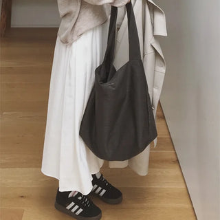 #LENTO. Cracker Leather Shoulder Bag