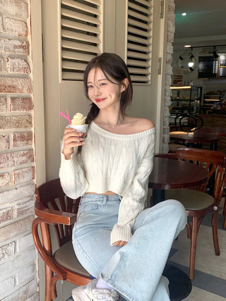 Round neck cropped twist knit (5 colors)