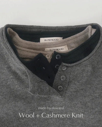 Half-open button knit