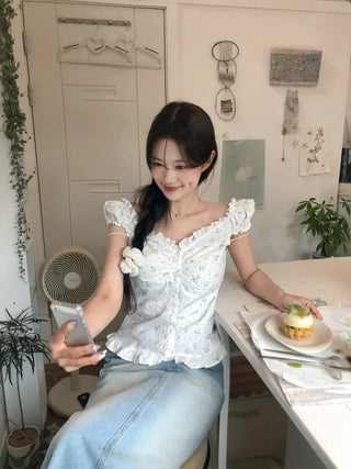 Flower frill blouse
