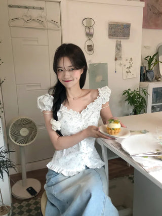 Flower frill blouse