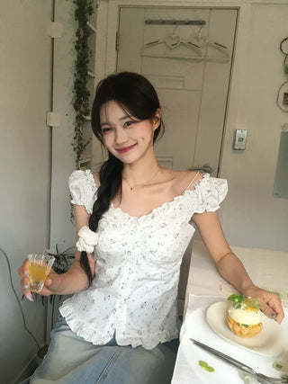 Flower frill blouse