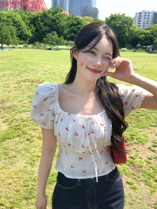 Ribbon blouse