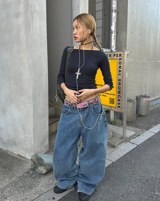 Boat neck cropped sleeve cut and sew