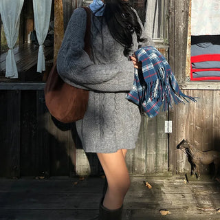 Oversized Cable Knit Round