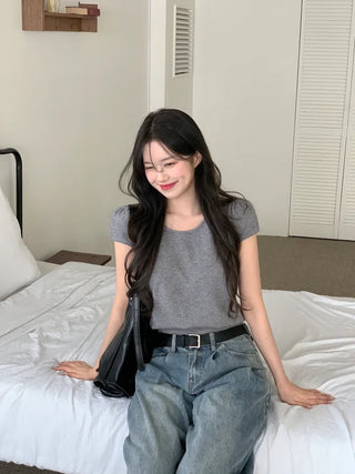 Pleated denim pants
