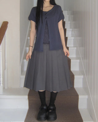 Pleated midi skirt