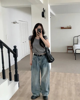 Pleated denim pants