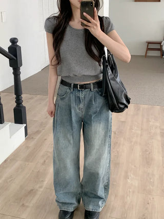 Puff-sleeved short-sleeved knit