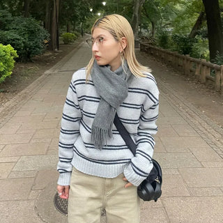 Plain wool scarf
