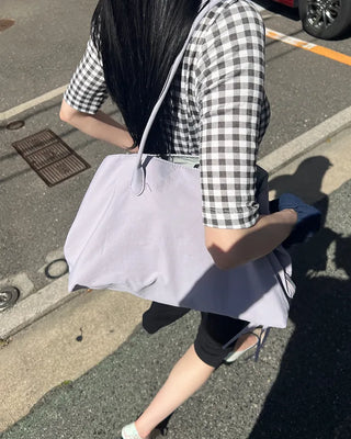 Purple pocket shoulder bag