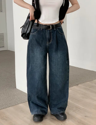 Pleated denim pants