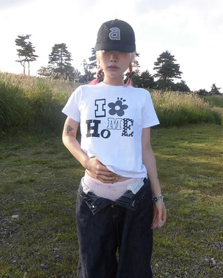 Multi-dot flower lettering half T-shirt
