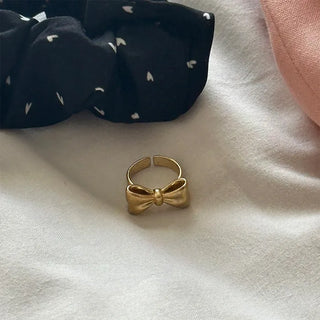 Ribbon ring
