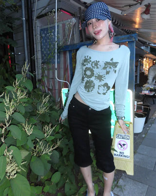 Monochrome Flower Jewel Neck Long T-Shirt
